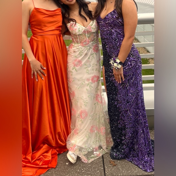 MAC DUGGAL EMBELLISHED CORSET DRESS - Picture 2 of 2